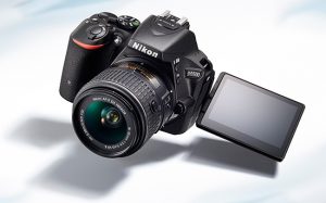 nikon-d5500-dslr-camera-screen