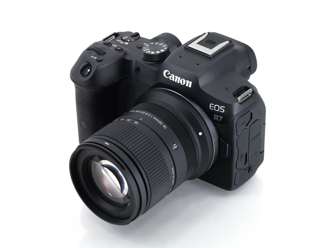 シグマ 18-50mm F2.8 DC DN RF mount レンズレビュー完全版 - とるなら